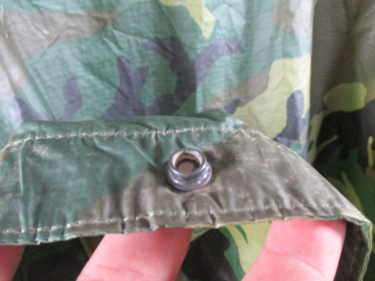 USGI Woodland M81 Military Poncho Rain Cape Shelter Repaired Grommet Used