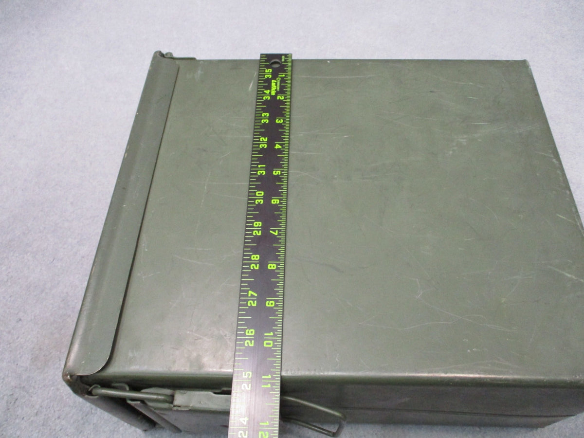 USGI PVS-7B Night Vision Goggle Transport Ammo Can Foam Padded OD Green