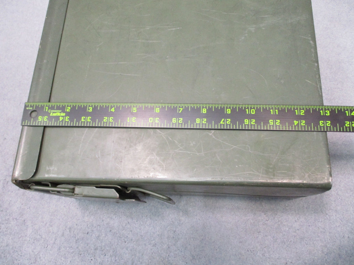 USGI PVS-7B Night Vision Goggle Transport Ammo Can Foam Padded OD Green