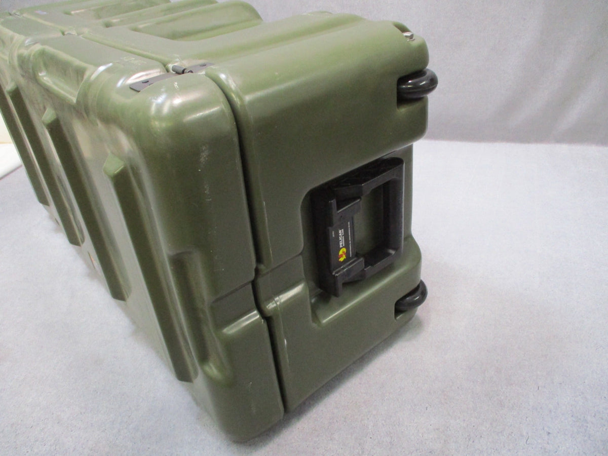 Pelican Hardigg Military Footlocker OD Green 472-FTLK-1-137 2 Trays Wheels