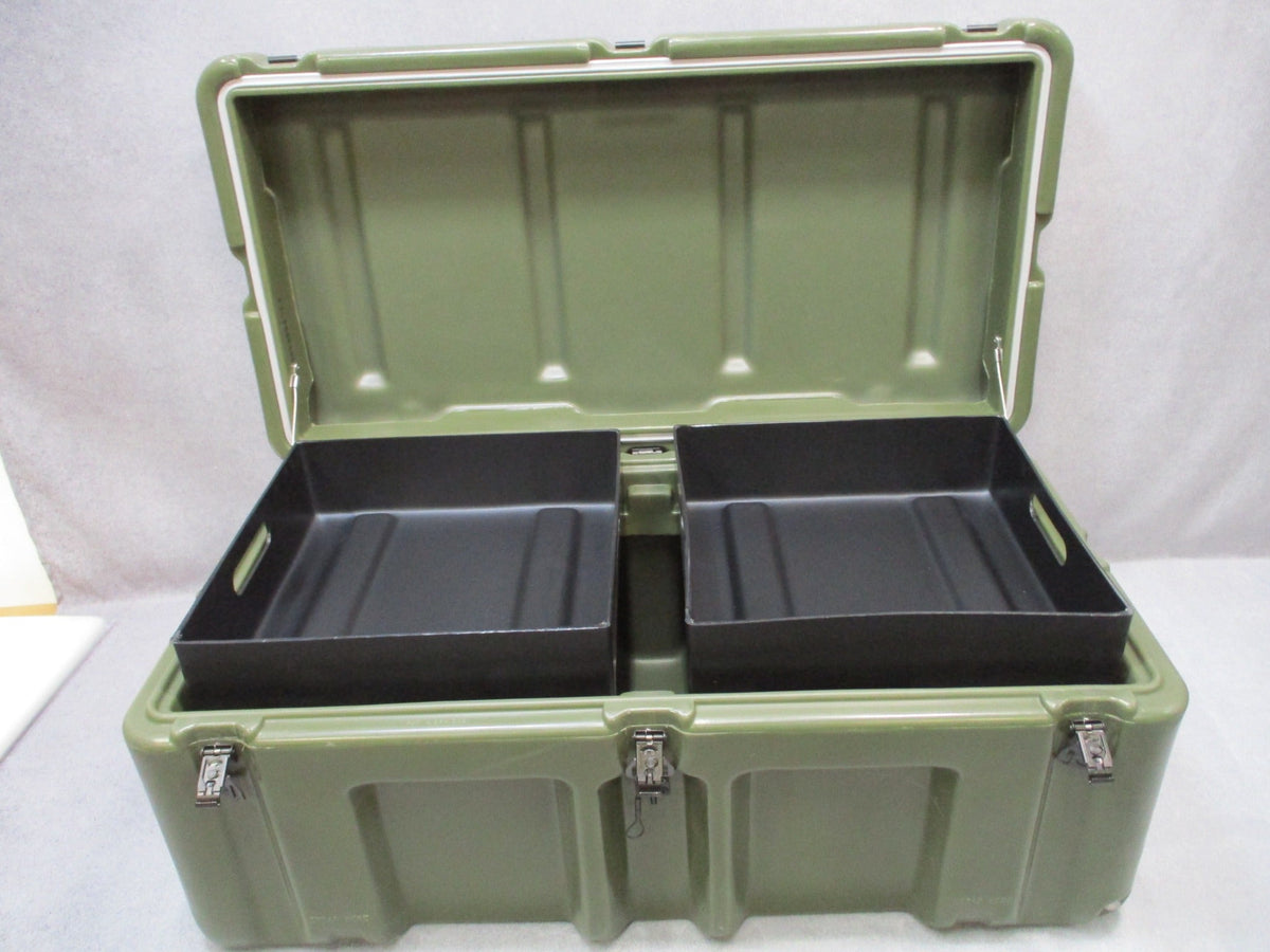 Pelican Hardigg Military Footlocker OD Green 472-FTLK-1-137 2 Trays Wheels