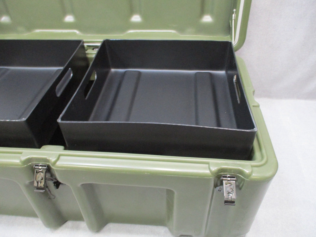 Pelican Hardigg Military Footlocker OD Green 472-FTLK-1-137 2 Trays Wheels