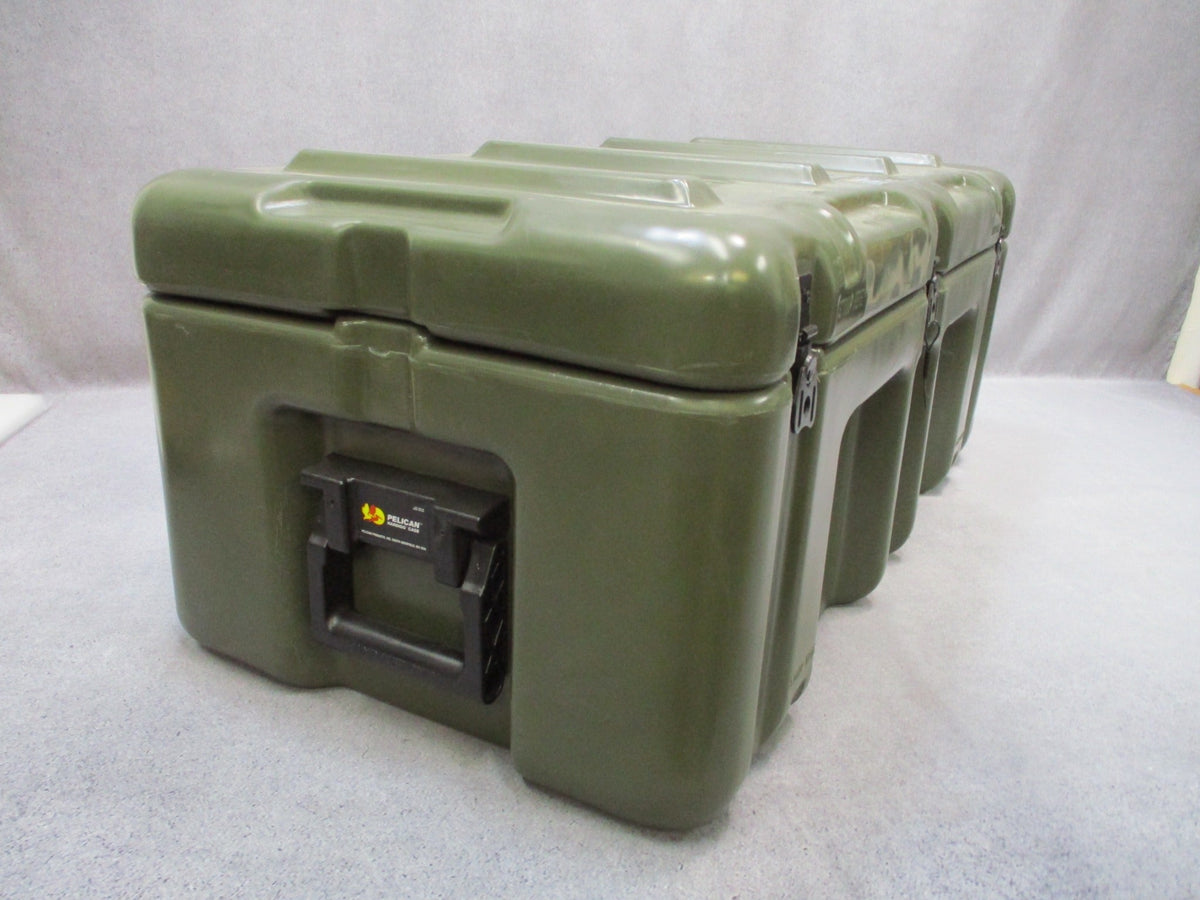 Pelican Hardigg Military Footlocker OD Green 472-FTLK-1-137 2 Trays Wheels