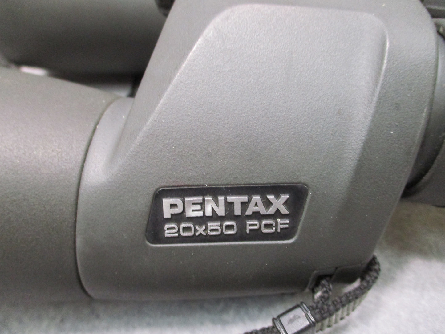 Vintage Pentax 20x60 PCF Binoculars 2.2° Japan w/ MOLLE Case