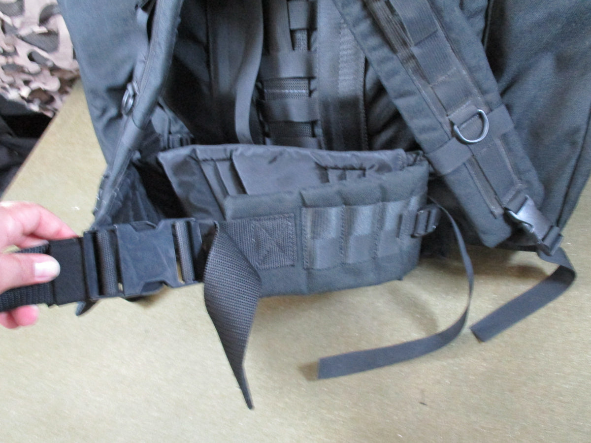 AWS Medical Trauma Pack Black 1000D Cordura USA Made NSN 6530‑01‑422‑1267 Used
