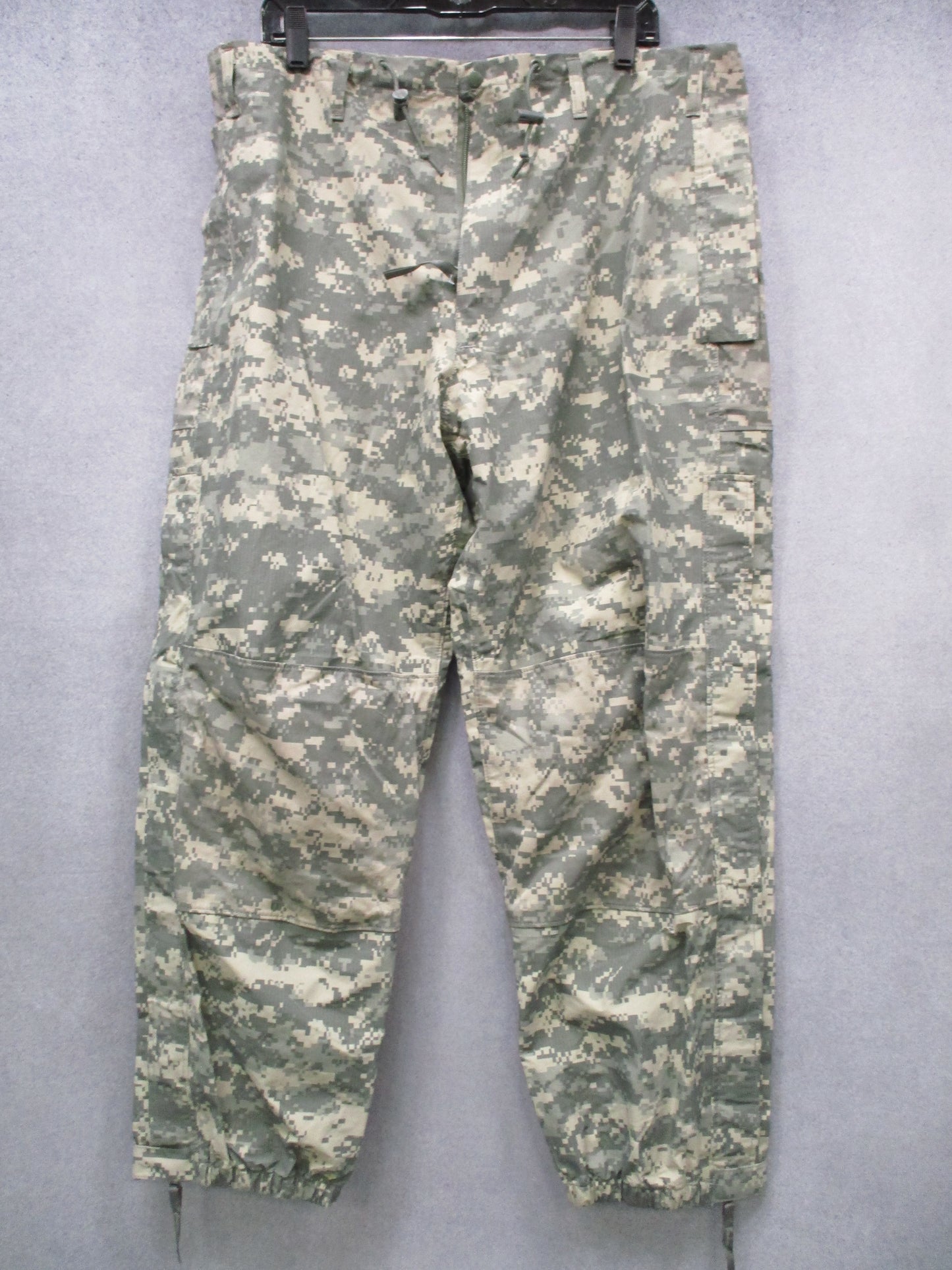 USGI ECWCS Army Gen III Level 6 Gore-Tex Rain Pants ACU UCP Wet Weather Military
