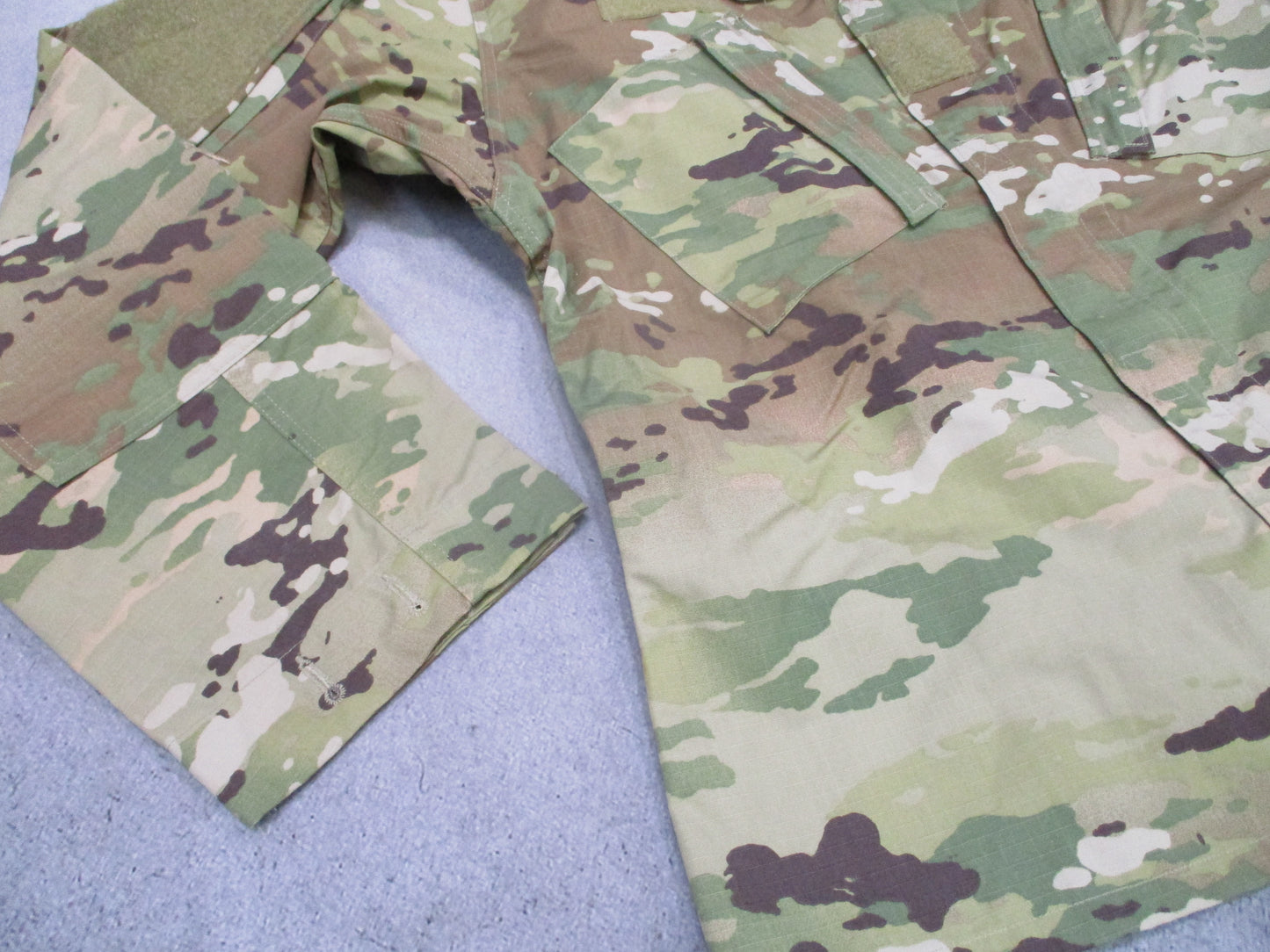 NEW USGI Army OCP ACU Combat Uniform Coat Large Regular 8415-01-623-5552