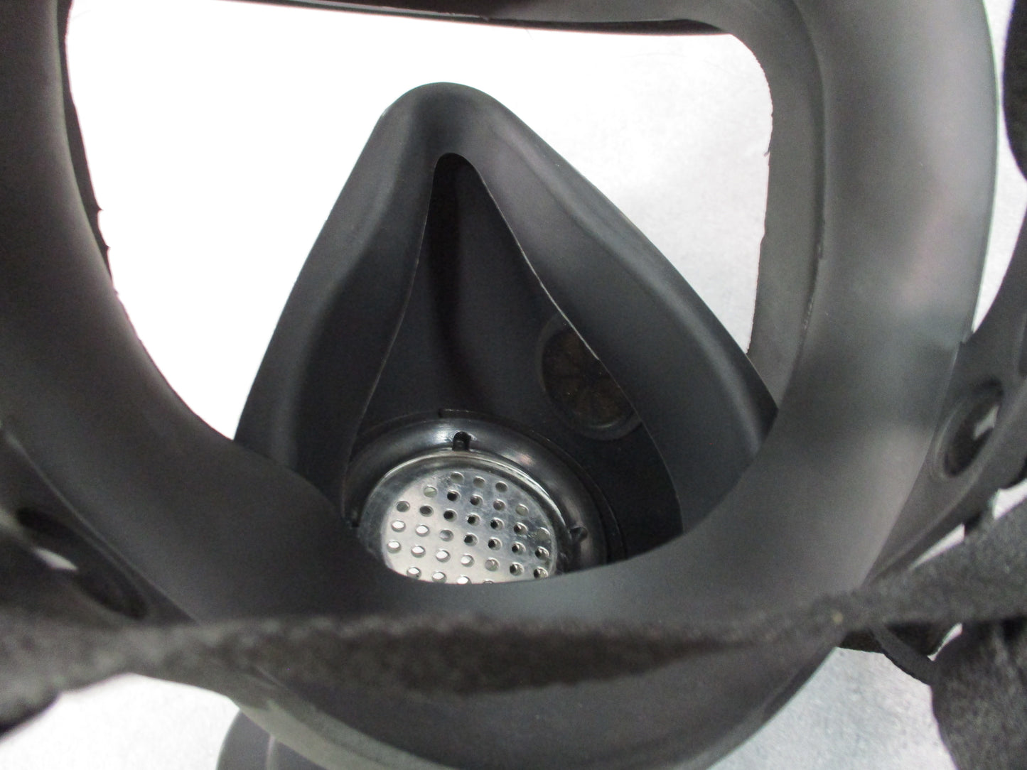 Full Face Gas Mask Respirator 40mm NATO Filter 5-Point Harness Bag Open Box