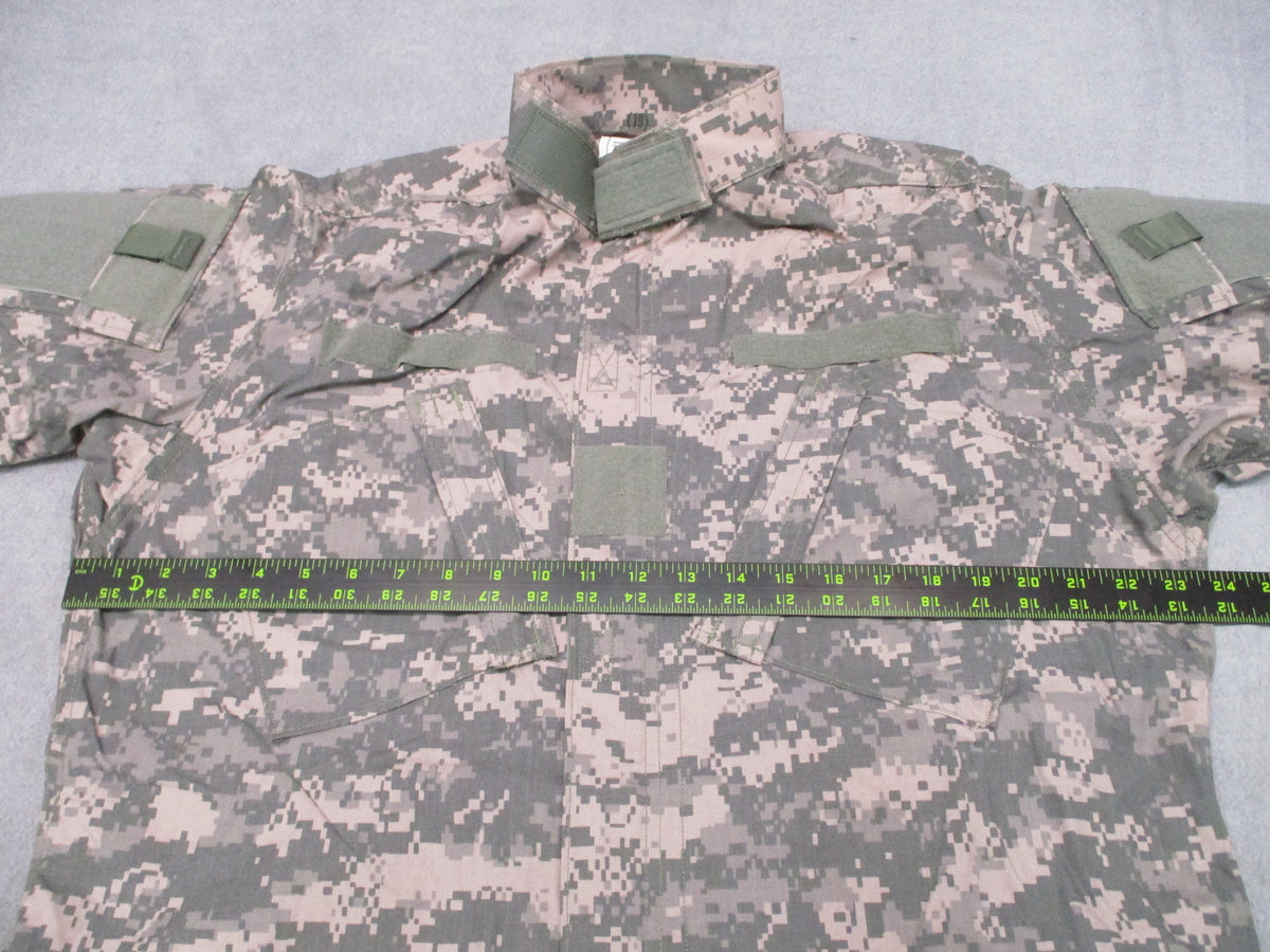 USGI FR ACU Coat UCP Medium Long Flame Resistant NWT NSN 8415-01-548-3176
