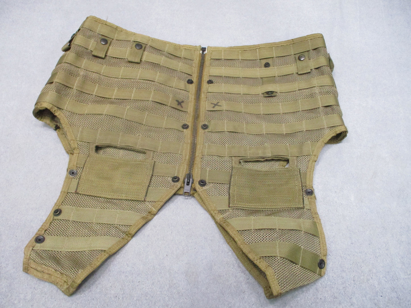US Military Surplus CMU-36/P Survival Vest MOLLE Tactical Gear Coyote Brown