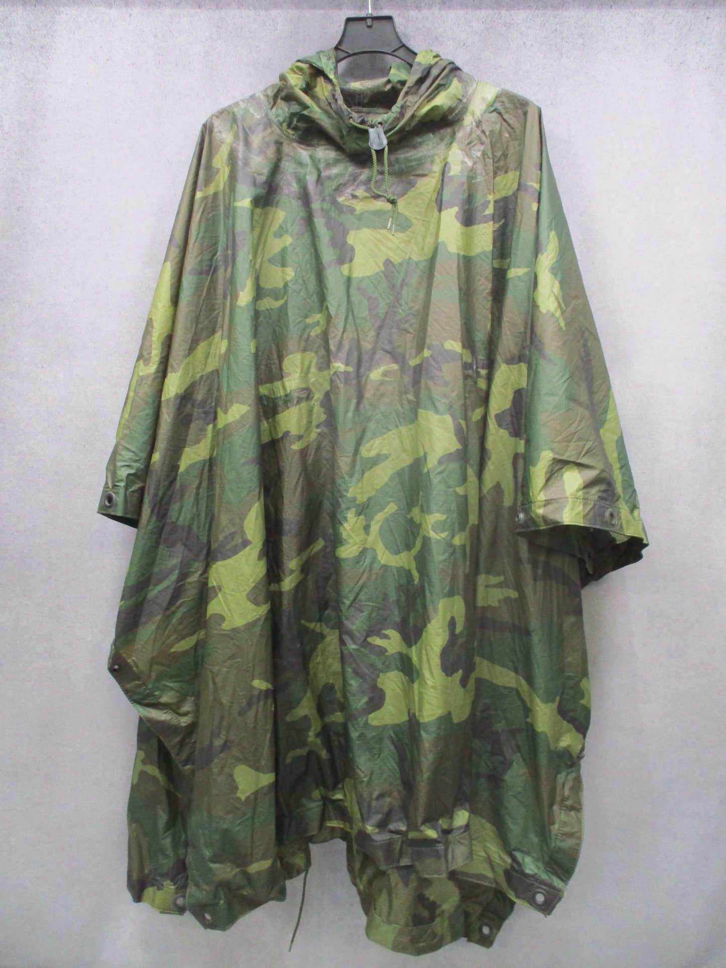 USGI ORC M81 Woodland Wet Weather Poncho Rain Gear NSN 8405-01-100-0976