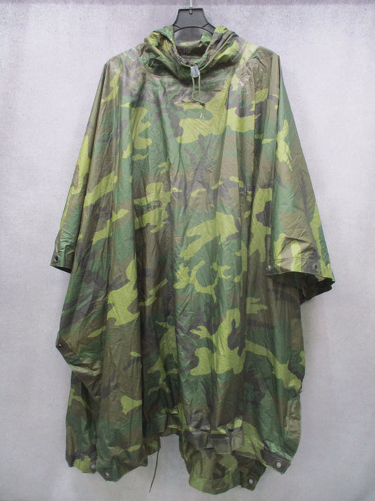 USGI ORC M81 Woodland Wet Weather Poncho Rain Gear NSN 8405-01-100-0976