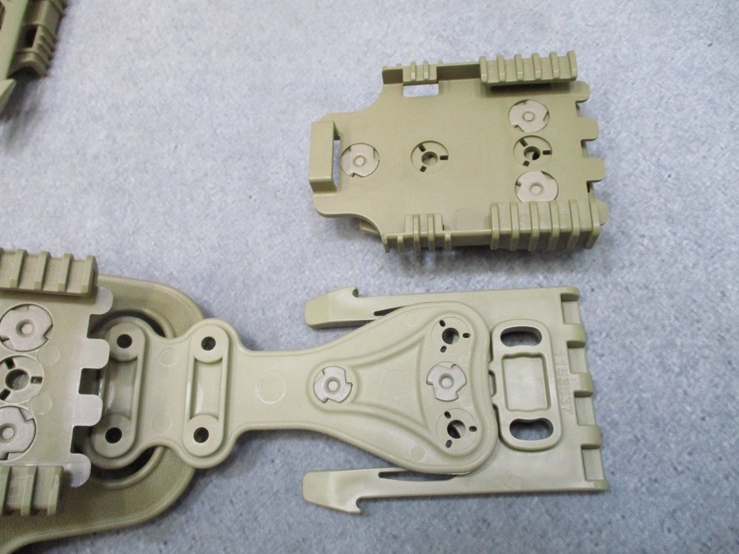 Safariland MHH Army Holster Kit SIG Sauer M17 4.7 Tan 499 ALS SLS QLS Right Hand