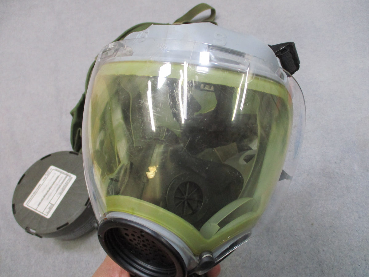 MSA MCU-2/P Gas Mask Small USGI with Bag C2A1 Filter & M/L Outsert Surplus
