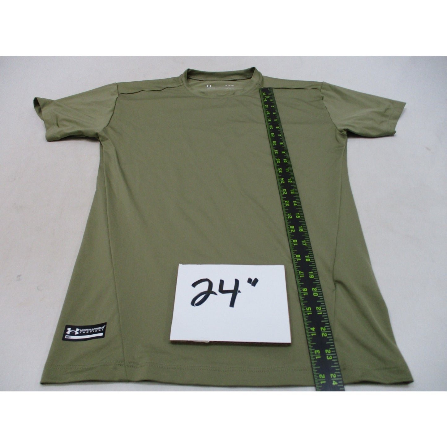 Under Armour Tactical HeatGear Shirt Tan 499 Large – Gently Used – Short Sleeve