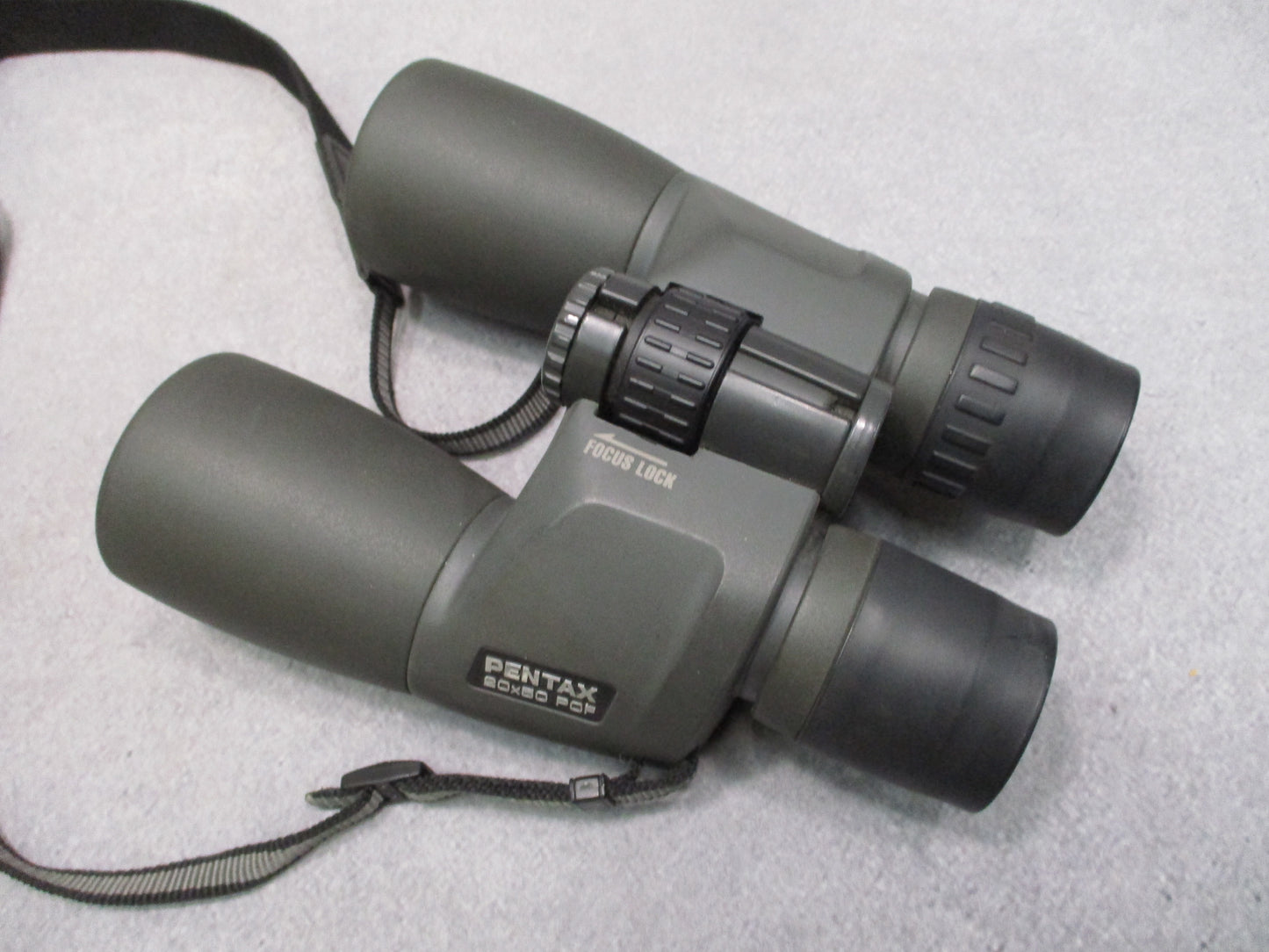 Vintage Pentax 20x60 PCF Binoculars 2.2° Japan w/ MOLLE Case