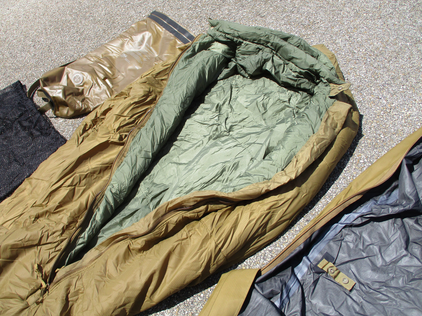 NEW USMC 3 Season Sleep System Long 4pc Bag Bivy Dry Bag Mesh Sack