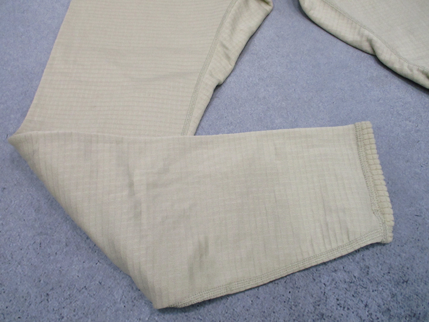 ECWCS GEN III Thermal Waffle Pants Small-Regular Cold Weather US Army Issue