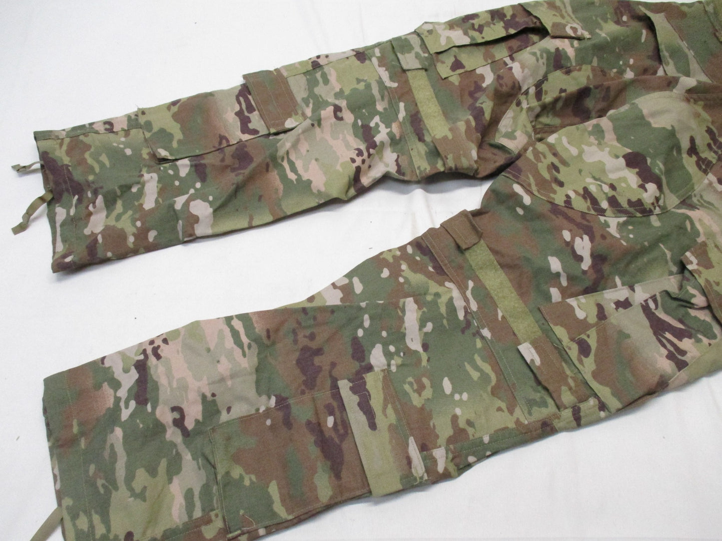 Centex Military Gear Army Advanced Combat Pants Scorpion OCP with Crye knee pad compatibility in medium/short size, durable tactical design.
