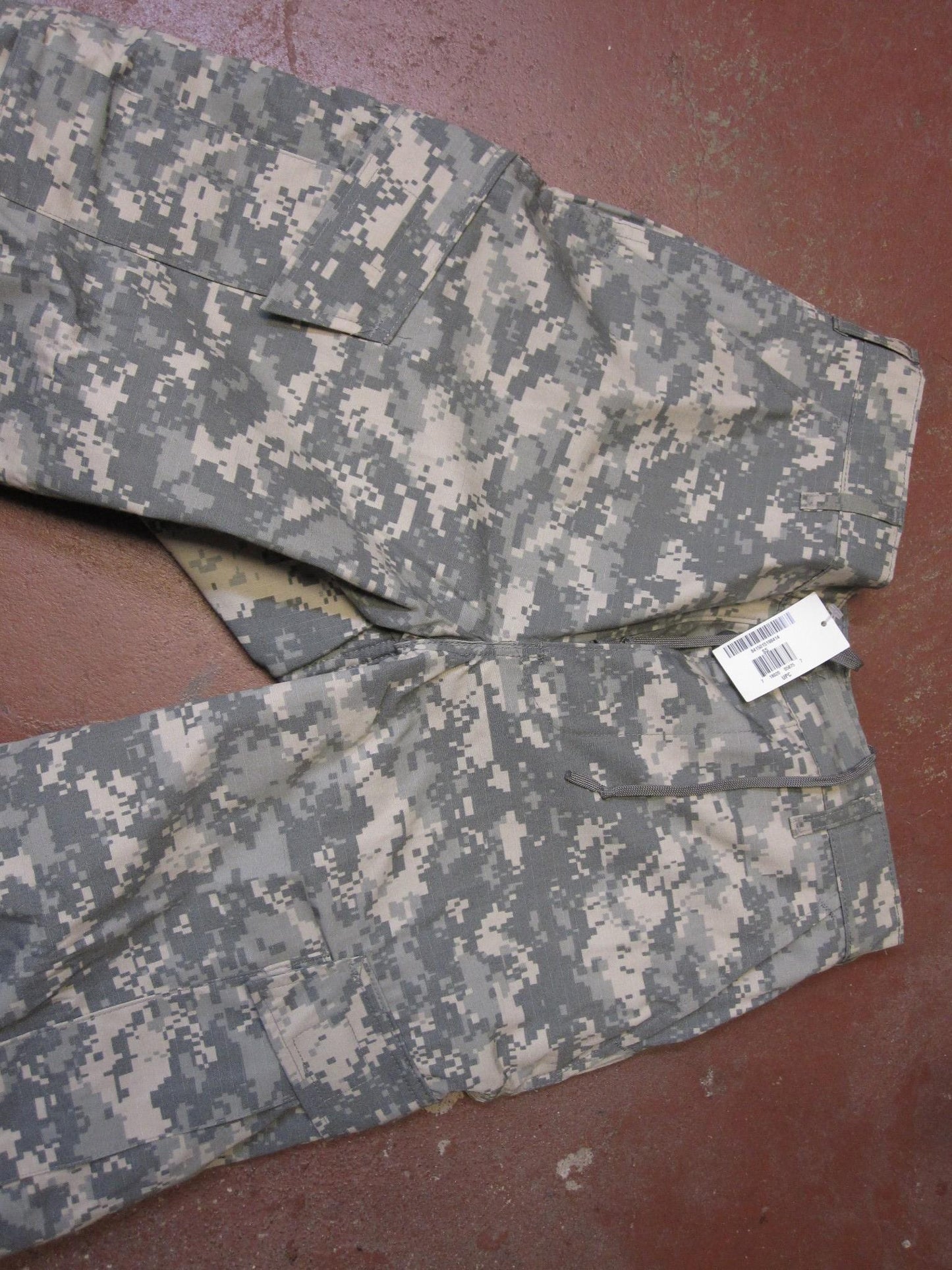 NEW USGI ARMY ISSUE ACU DIGITAL COMBAT UNIFORM PANTS 50/50 COTTON/NYLON BOTTOMS - Centex Military Gear