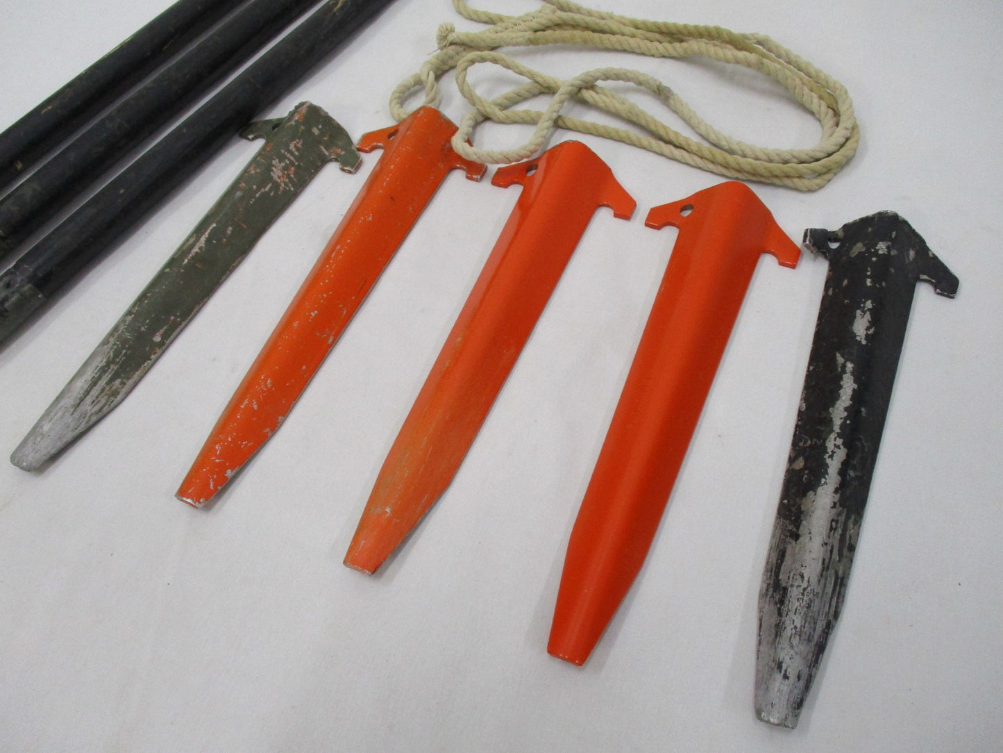 USGI MILITARY TENT SHELTER HALF TENT POLE SET TENT STAKES GUY ROPE & POLES KIT