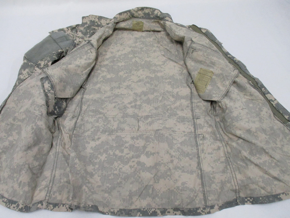 US Army aviation uniform shirt in digital A2CU camo with aramid material, designed for aircrew combat durability.