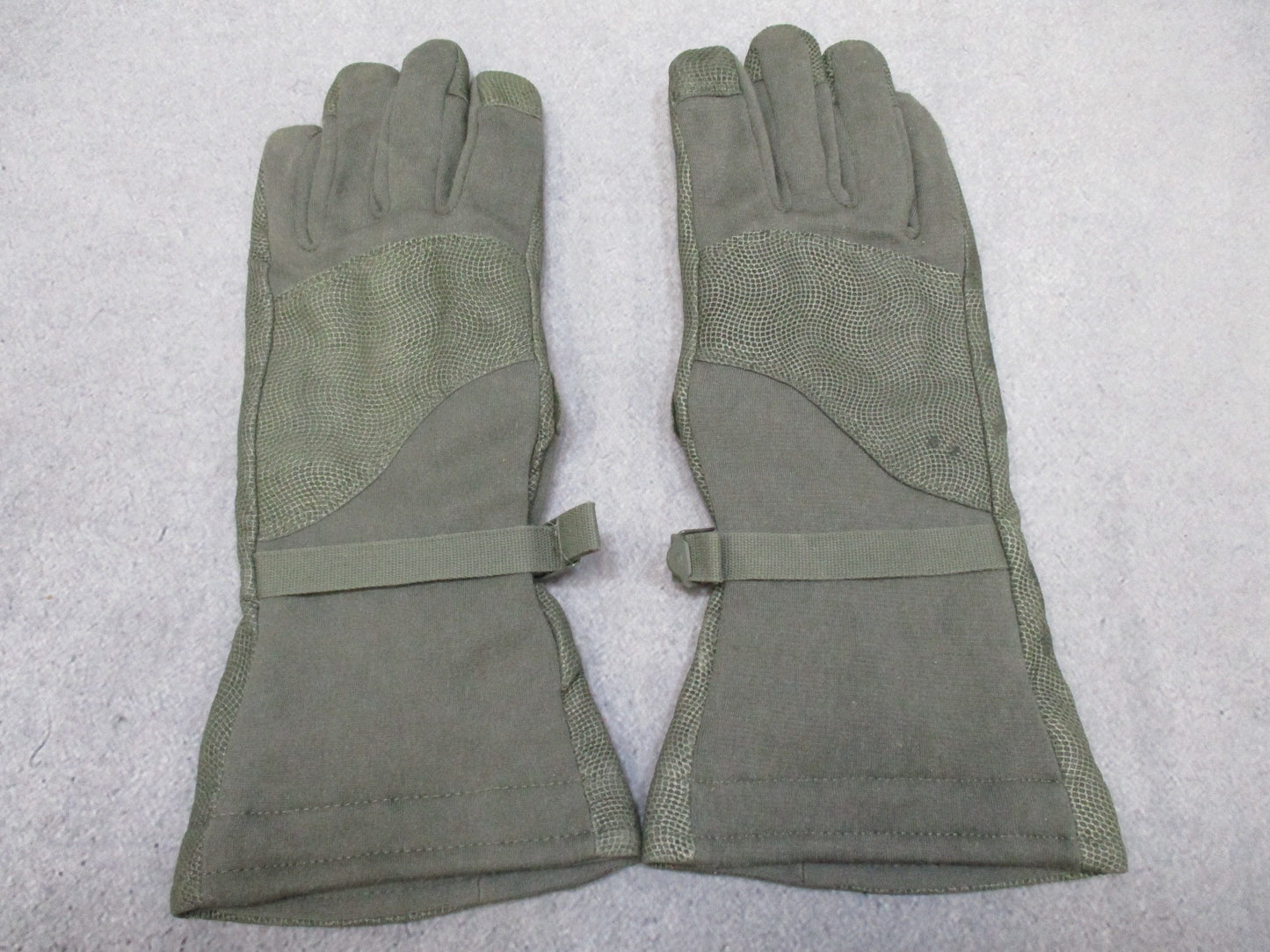 USED MASLEY MILITARY COLD WEATHER FLYERS GLOVES 2XL 80W CWF GORE-TEX NOMEX GLOVE - Centex Military Gear