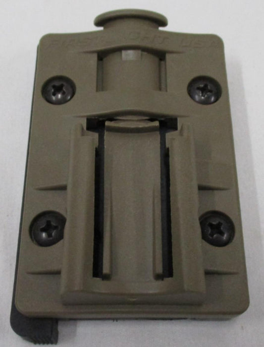 USED FIRST LIGHT TOMAHAWK T-MAX TORQ TRS MOLLE BLADE MOUNT ADAPTER COYOTE TAN