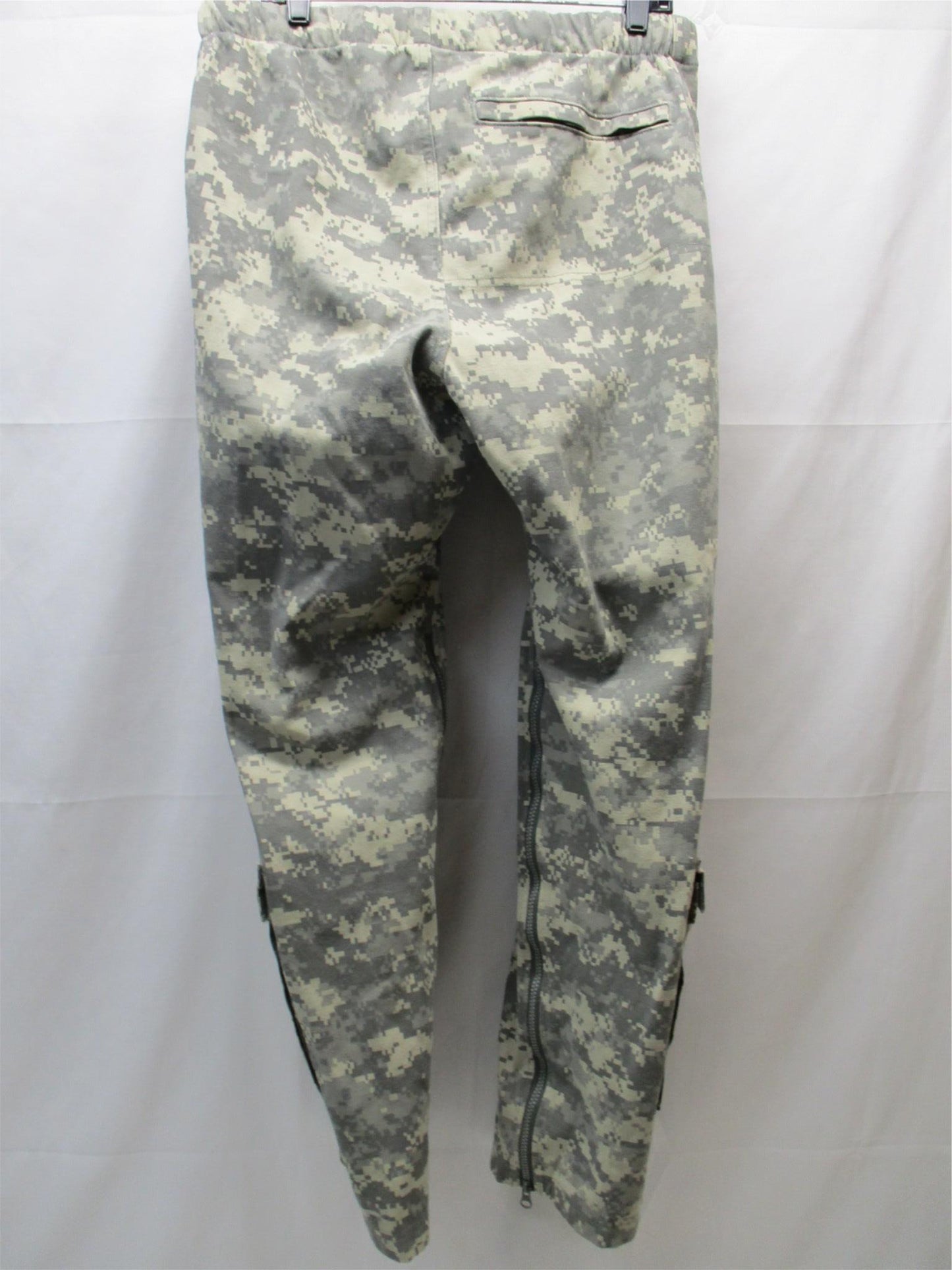 ARMY NOMEX ACU DIGITAL LWOL TROUSER FREE PANTS LARGE-REGULAR 8415-01-577-6462