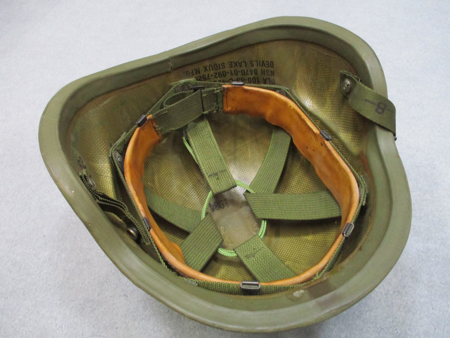 US Military PASGT Ballistic Helmet Small Made with Kevlar Level III-A OD Green