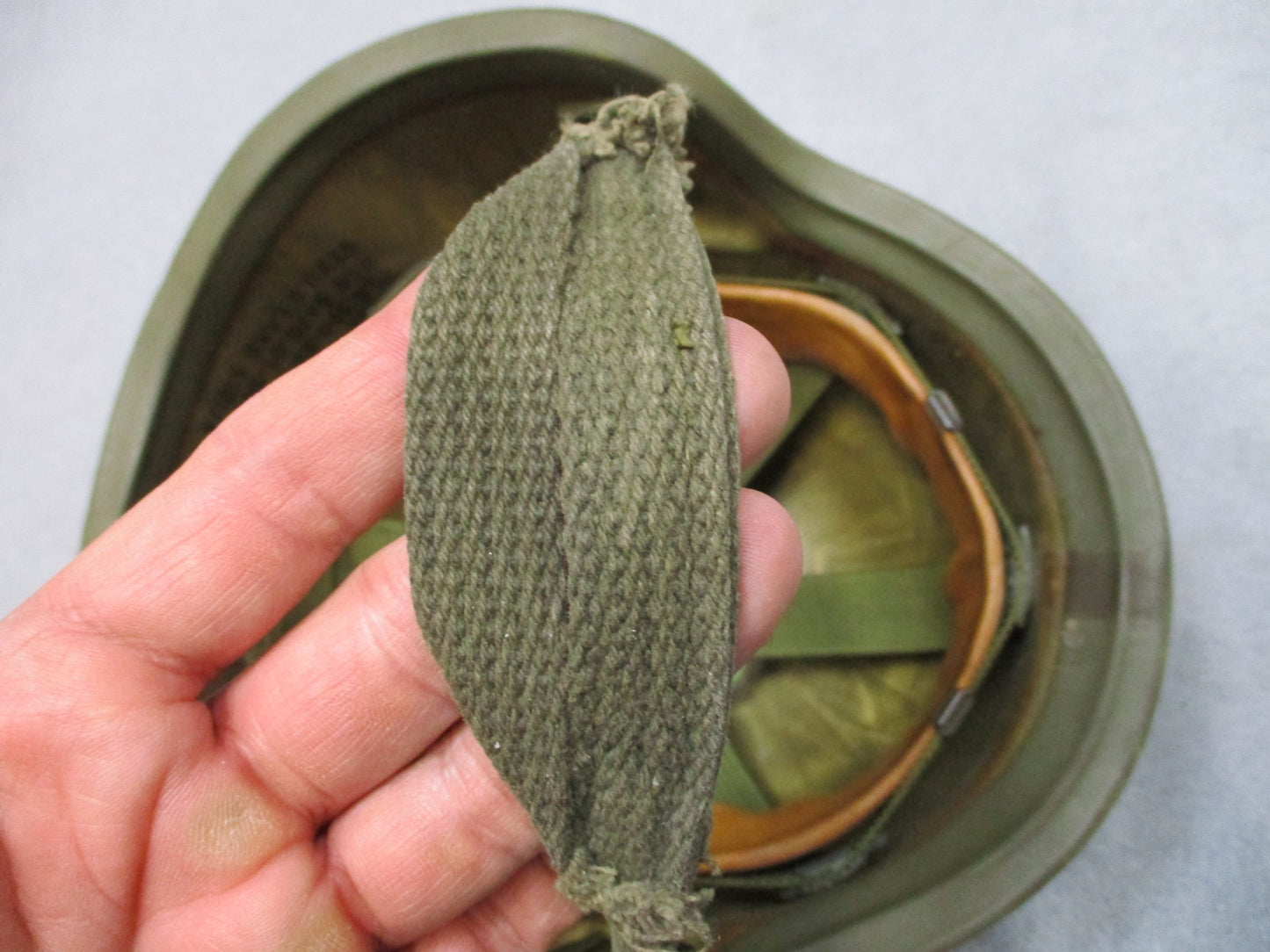 US Military PASGT Ballistic Helmet Small Made with Kevlar Level III-A OD Green