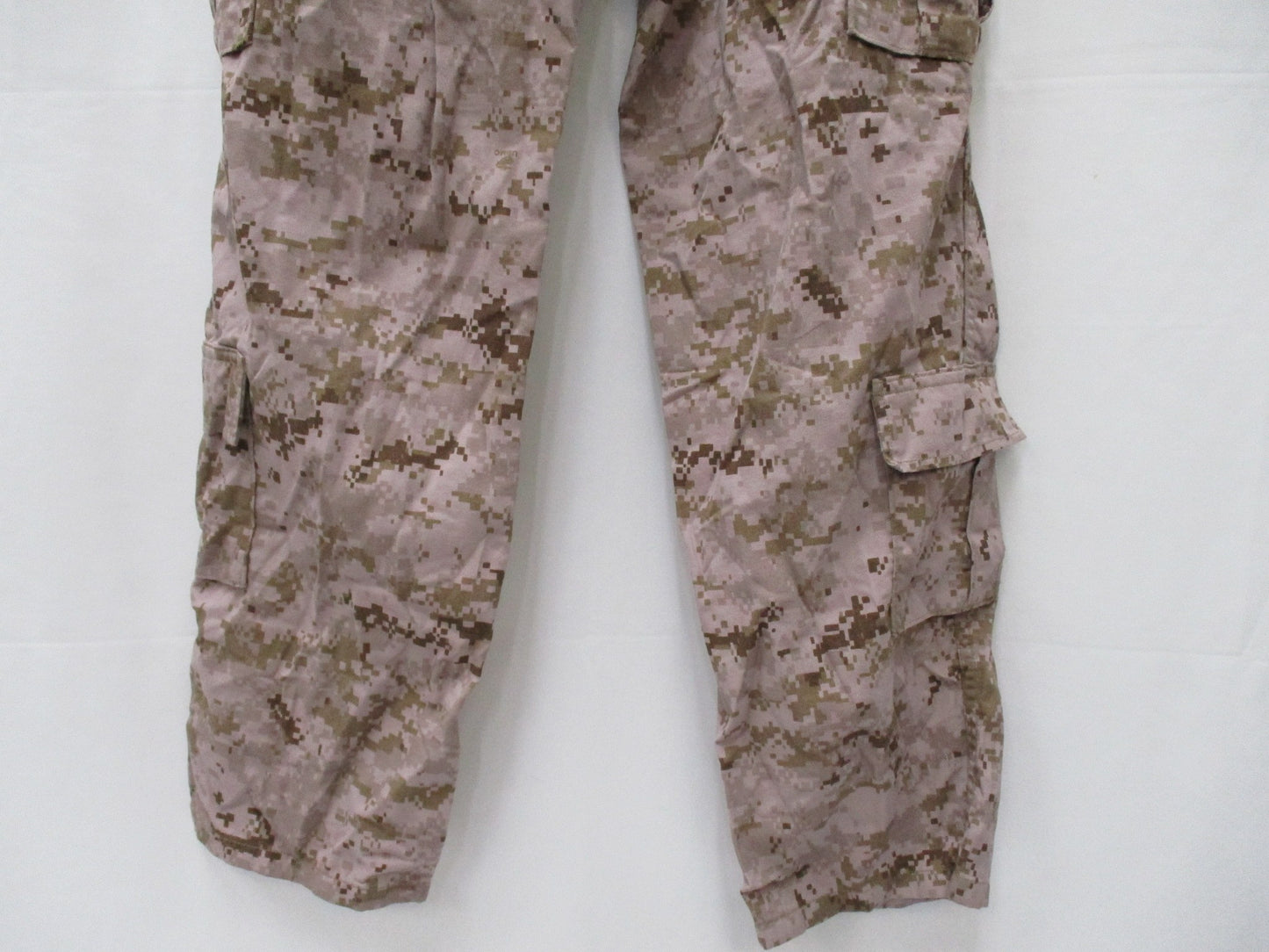 NEW USMC DESERT MARPAT FROG COMBAT PANTS MEDIUM/REGULAR MARINES ENSEMBLE TROUSER