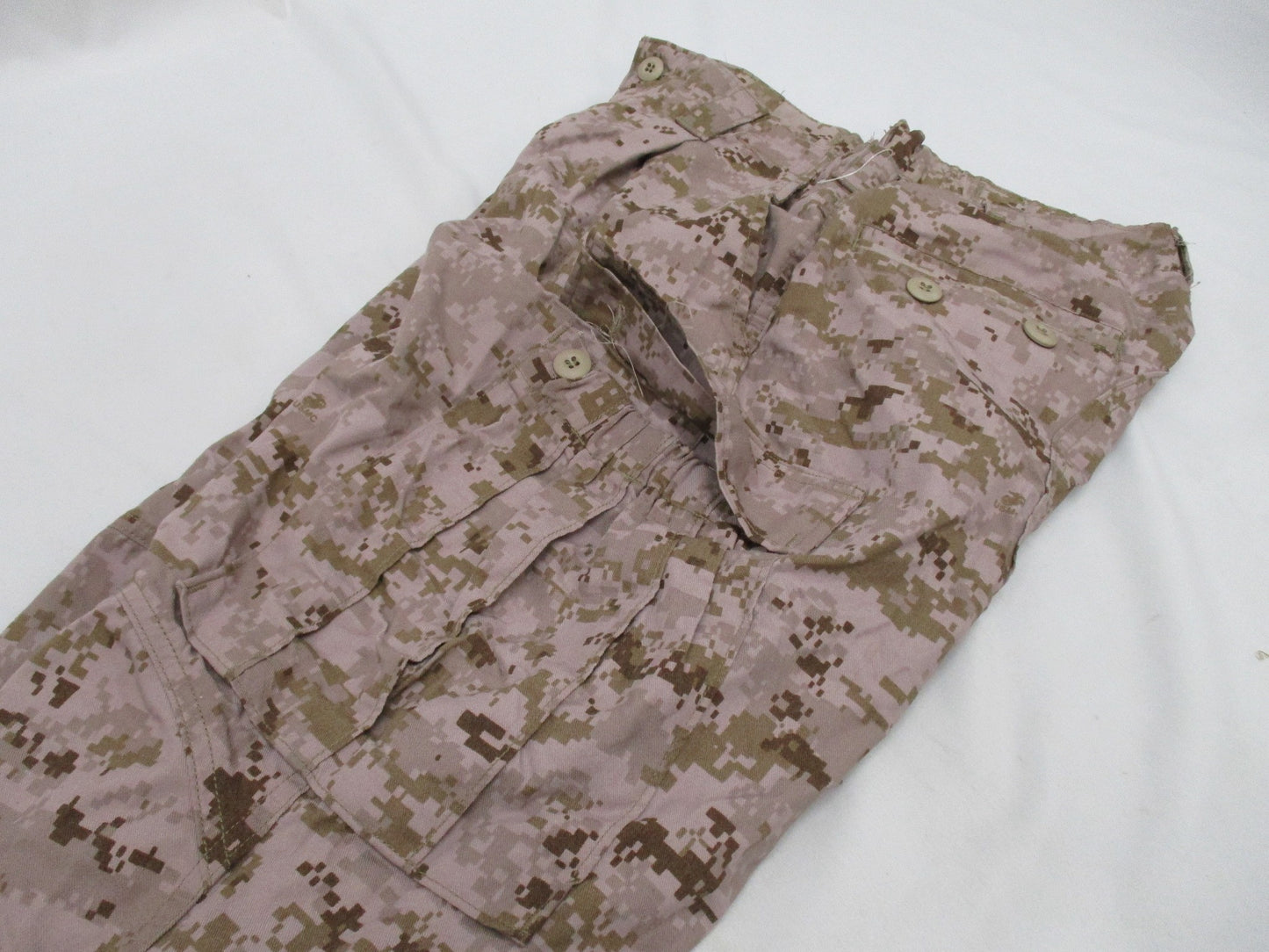 NEW USMC DESERT MARPAT FROG COMBAT PANTS MEDIUM/REGULAR MARINES ENSEMBLE TROUSER