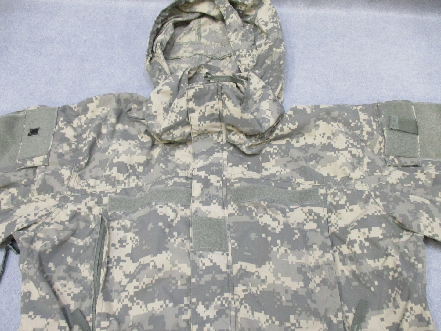 ARMY ISSUE TOP ACU DIGITAL SOFT SHELL JACKET GEN 3 PARKA SMALL/LONG LEVEL 5 - Centex Military Gear