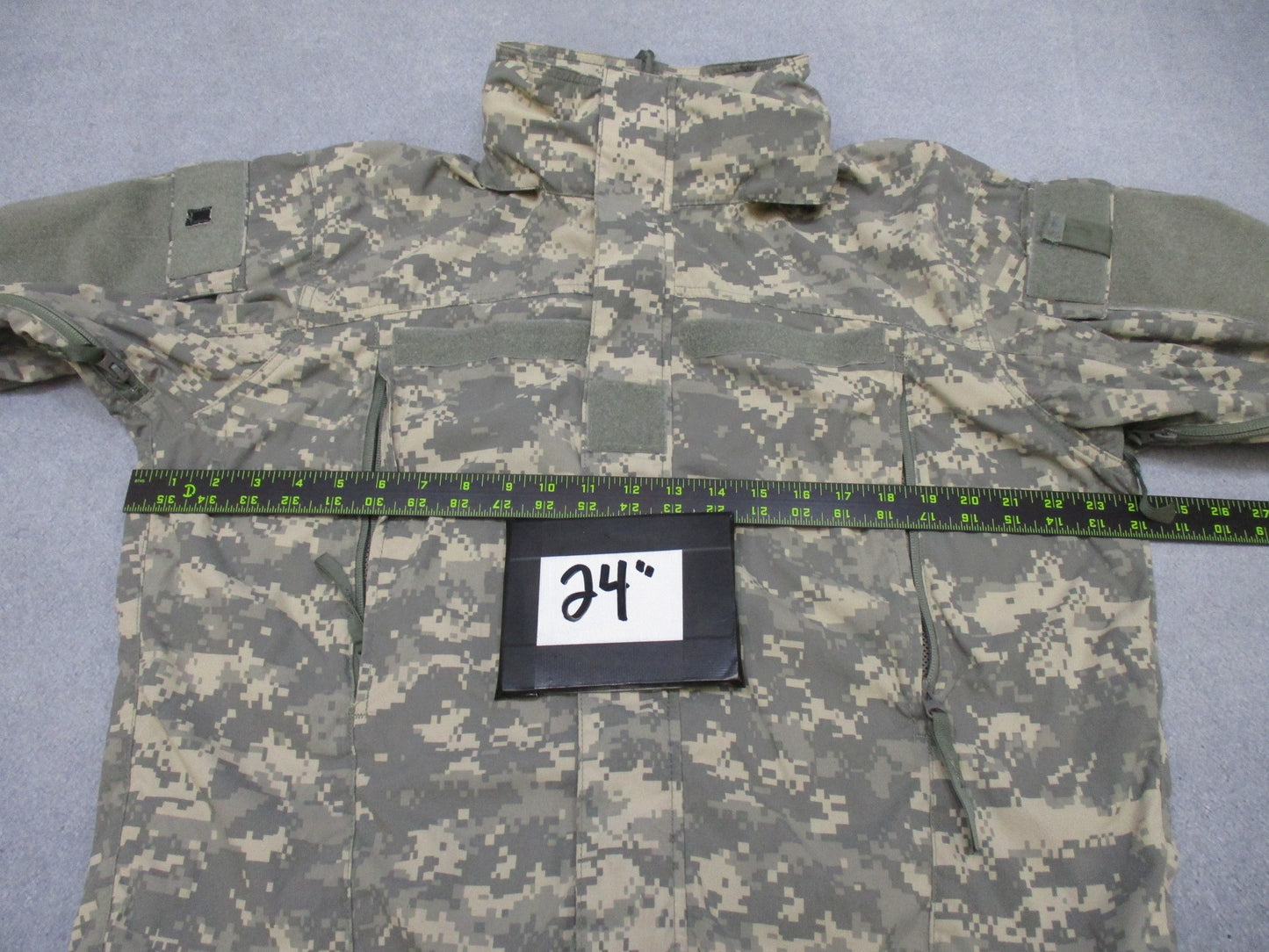 ARMY ISSUE TOP ACU DIGITAL SOFT SHELL JACKET GEN 3 PARKA SMALL/LONG LEVEL 5 - Centex Military Gear