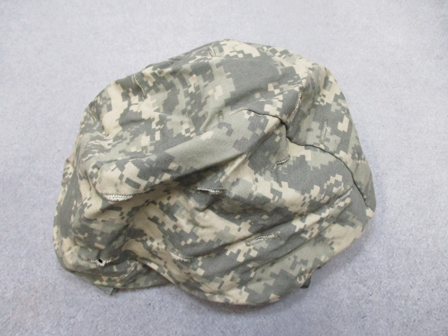 USGI PASGT Helmet Cover – ACU Digital – GWOT Era – Medium/Large - Centex Military Gear