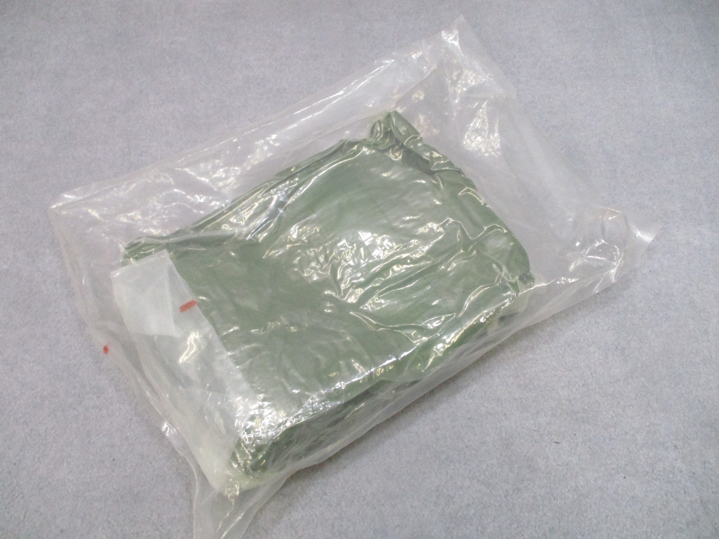 BLIZZARD HEAT BLANKET OXYGEN ACTIVATED SURVIVAL TRAUMA BLANKET NOS MILITARY