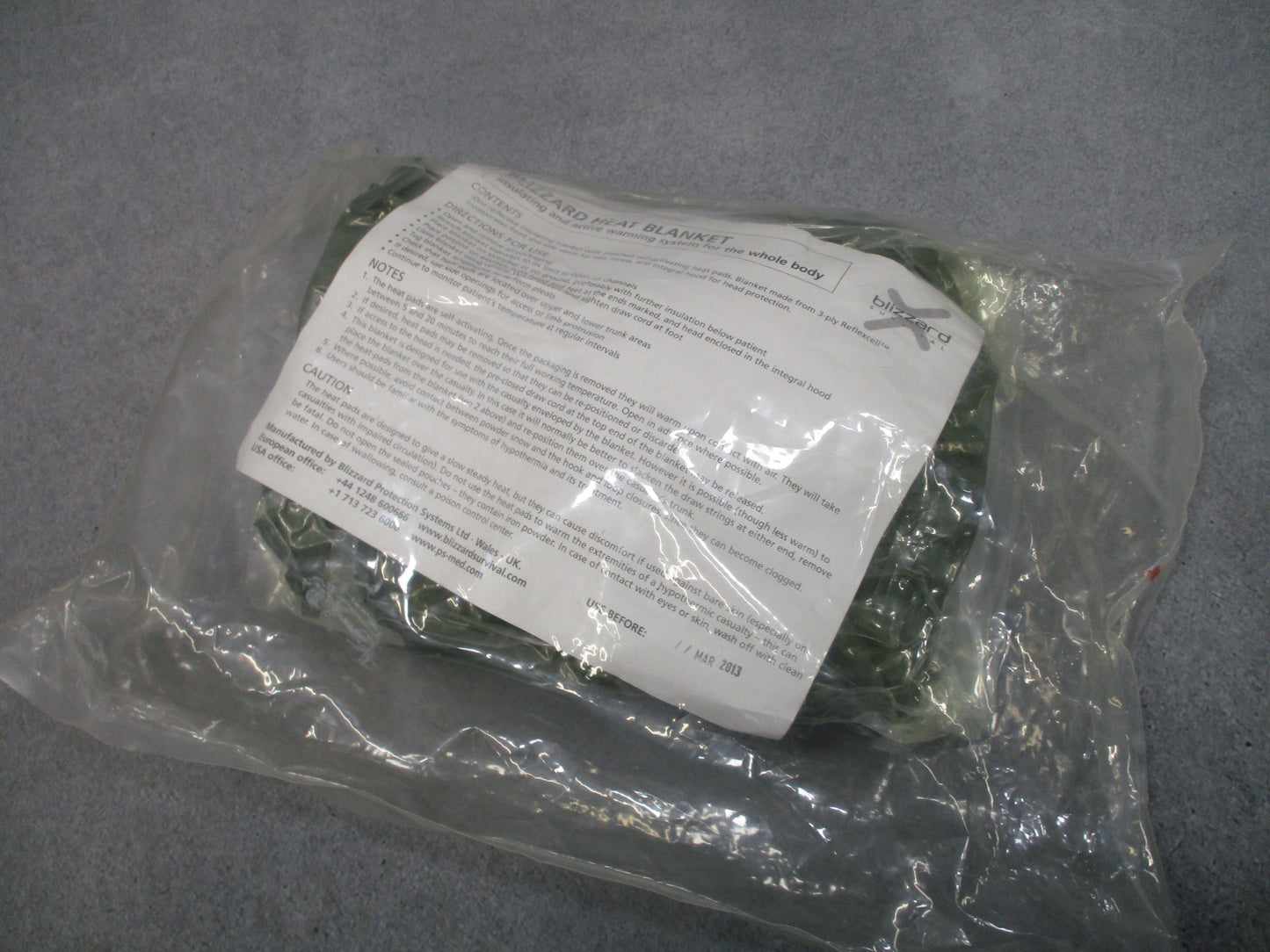 BLIZZARD HEAT BLANKET OXYGEN ACTIVATED SURVIVAL TRAUMA BLANKET NOS MILITARY