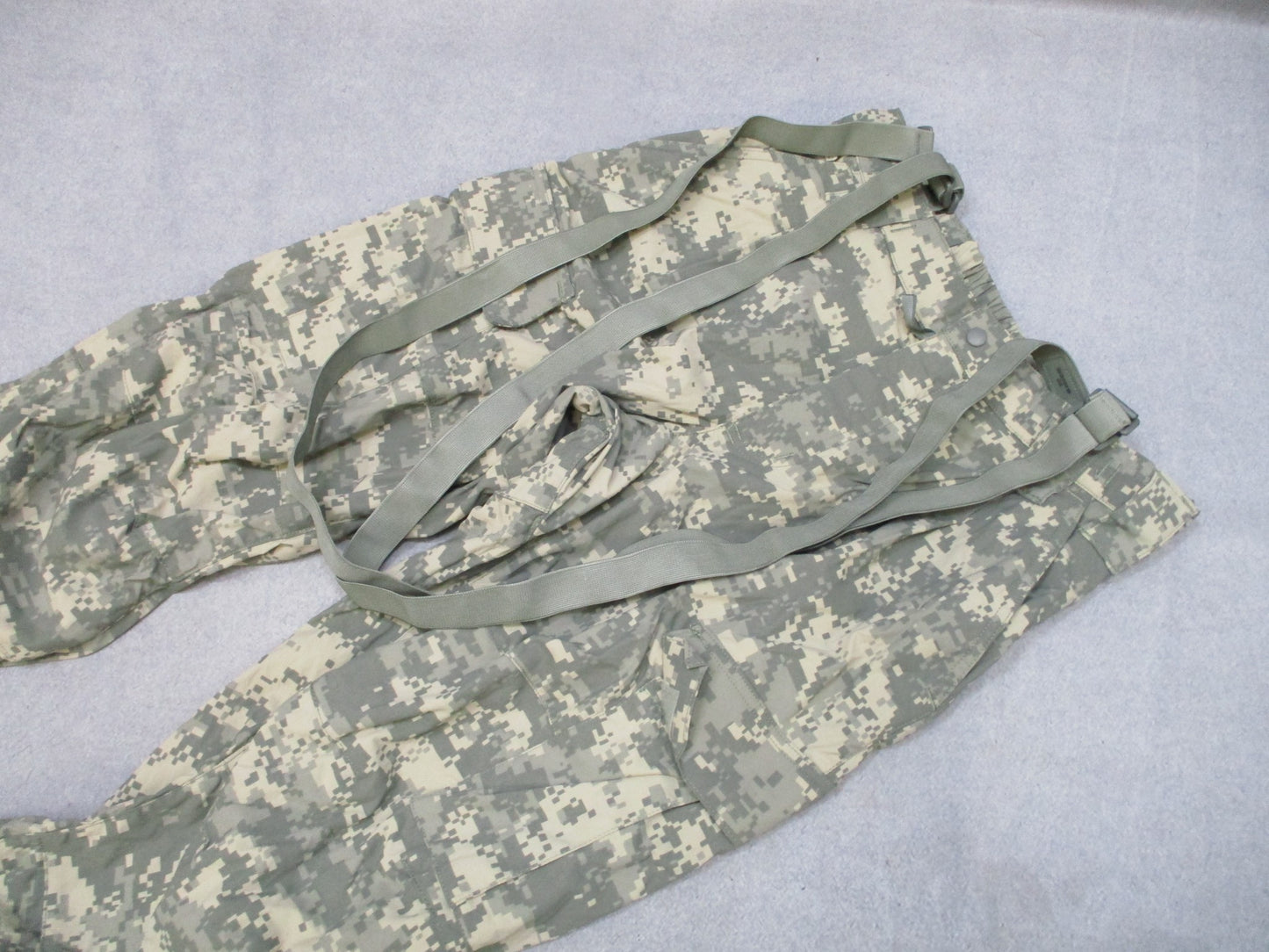 ARMY ACU DIGITAL LEVEL 5 SOFT SHELL TROUSER COLD WEATHER PANTS SMALL/SHORT