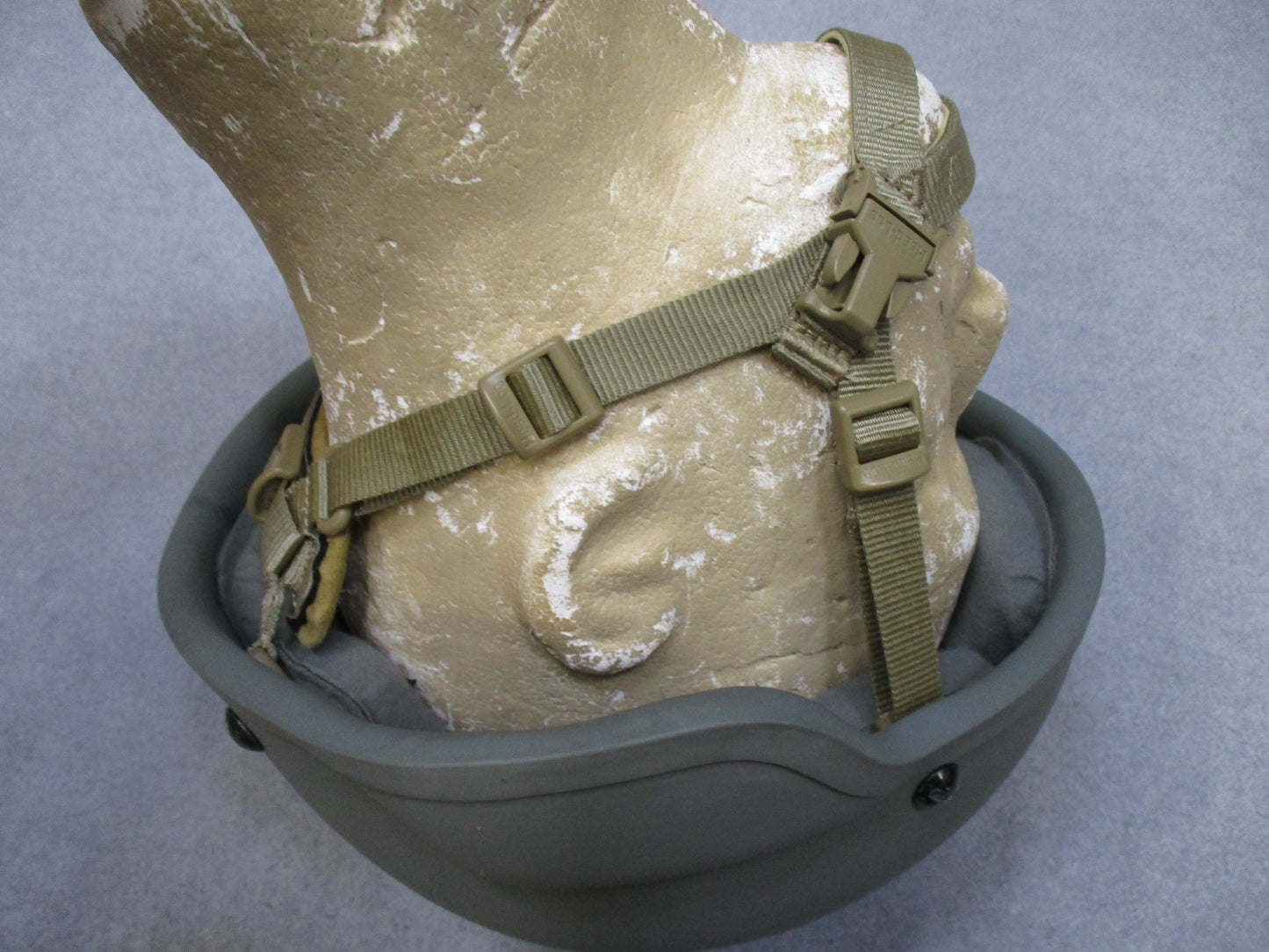 REVISION ARMY ADVANCED COMBAT HELMET MADE W/ KEVLAR ACH LARGE 8470-01-529-6344 - Centex Military Gear