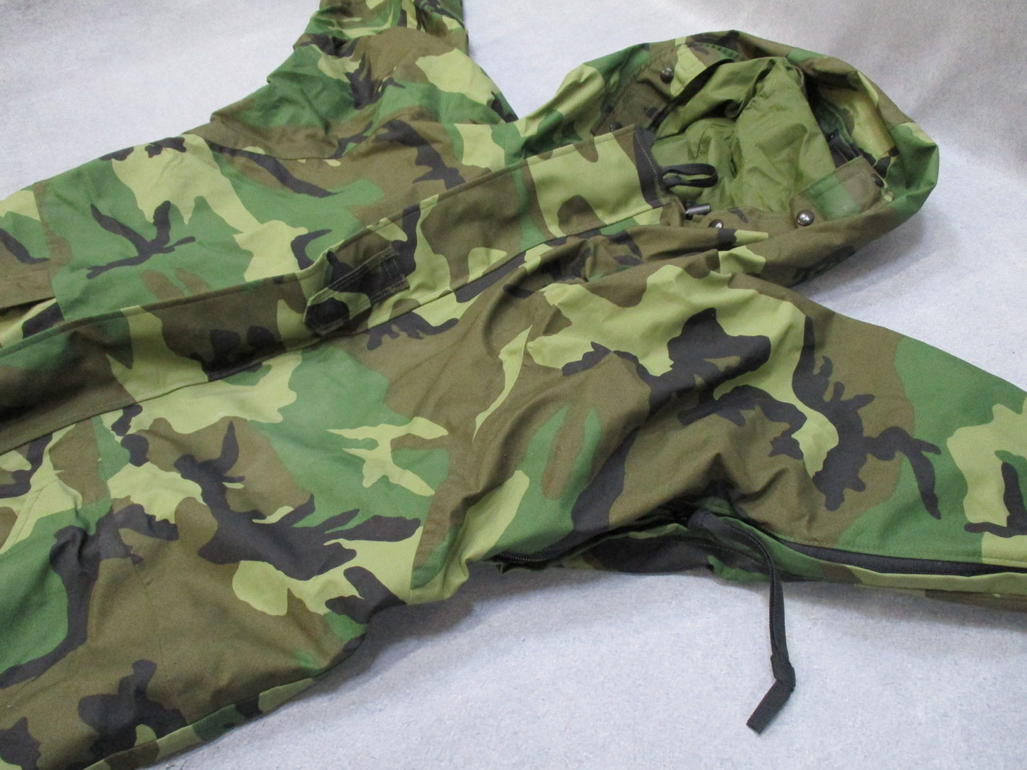 USED ARMY ISSUE WOODLAND BDU GORE-TEX JACKET WET/COLD WEATHER PARKA MEDIUM-LONG - Centex Military Gear