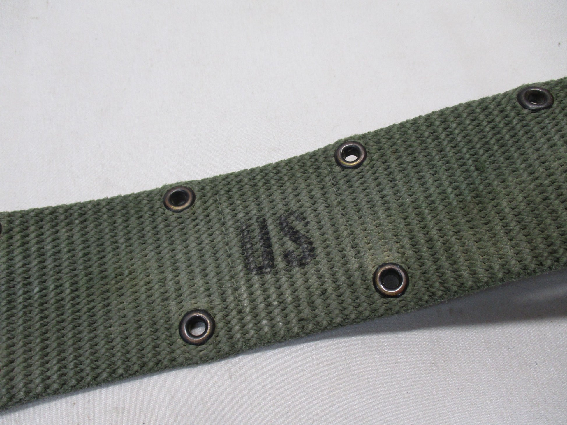 USGI WEB PISTOL BELT MEDIUM LBE LCE ALICE OD GREEN LC-2 NYLON 8465-01-322-1965 - Centex Military Gear