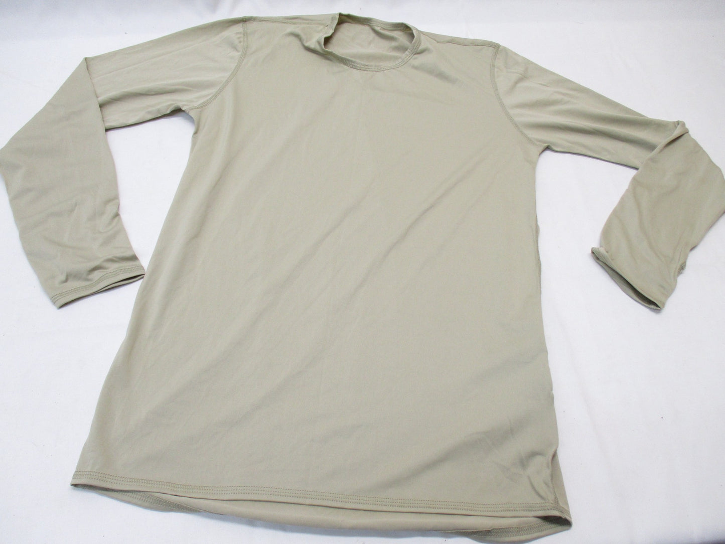 USED MILITARY SILK WEIGHT BASE LAYER SHIRT LEVEL 1 TOP SAND/TAN MOISTURE WICKING - Centex Military Gear