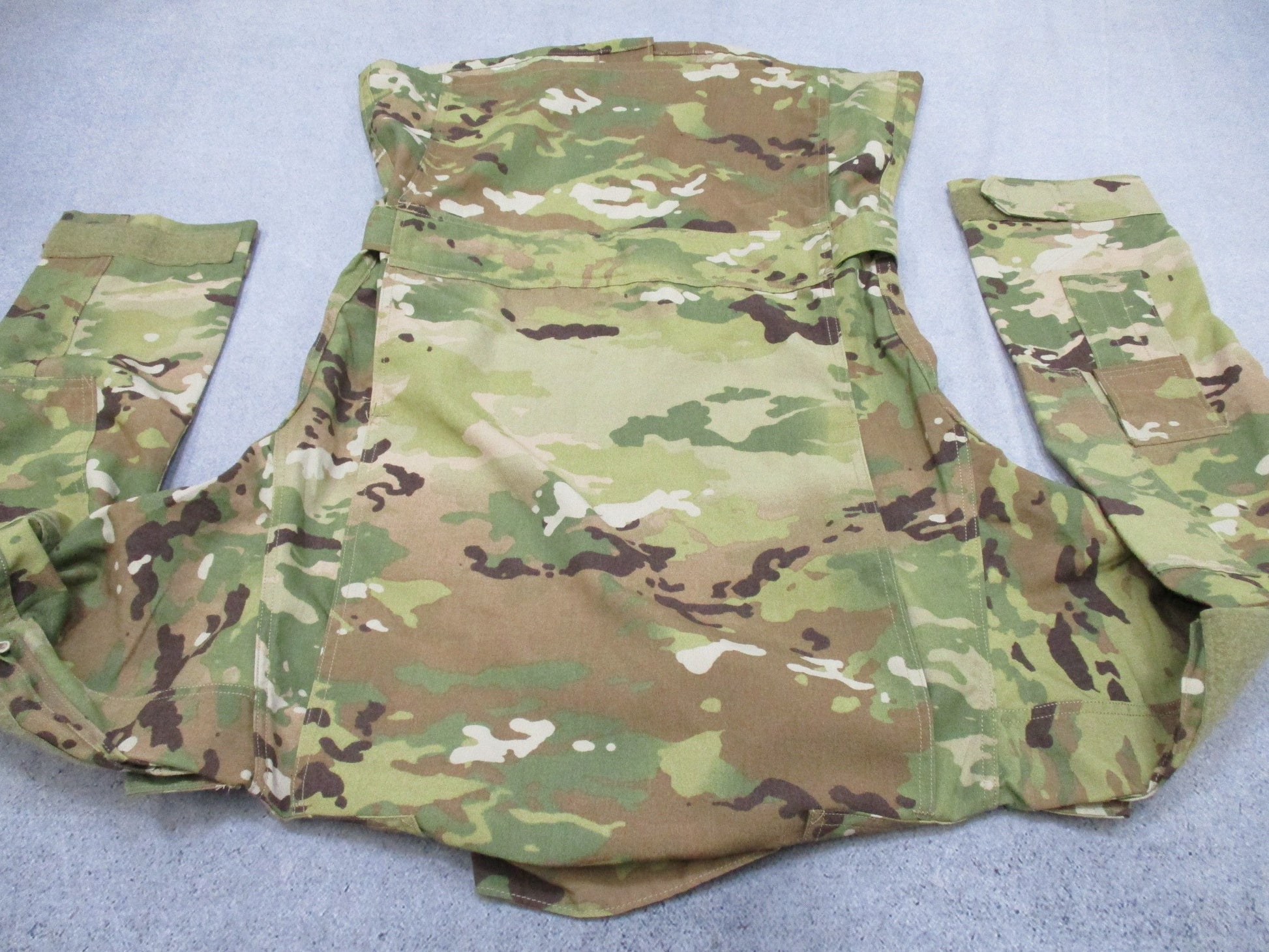 USGI Aircrew Combat Jacket FR Nomex in Scorpion OCP pattern, Small Long size, displayed on a neutral background.