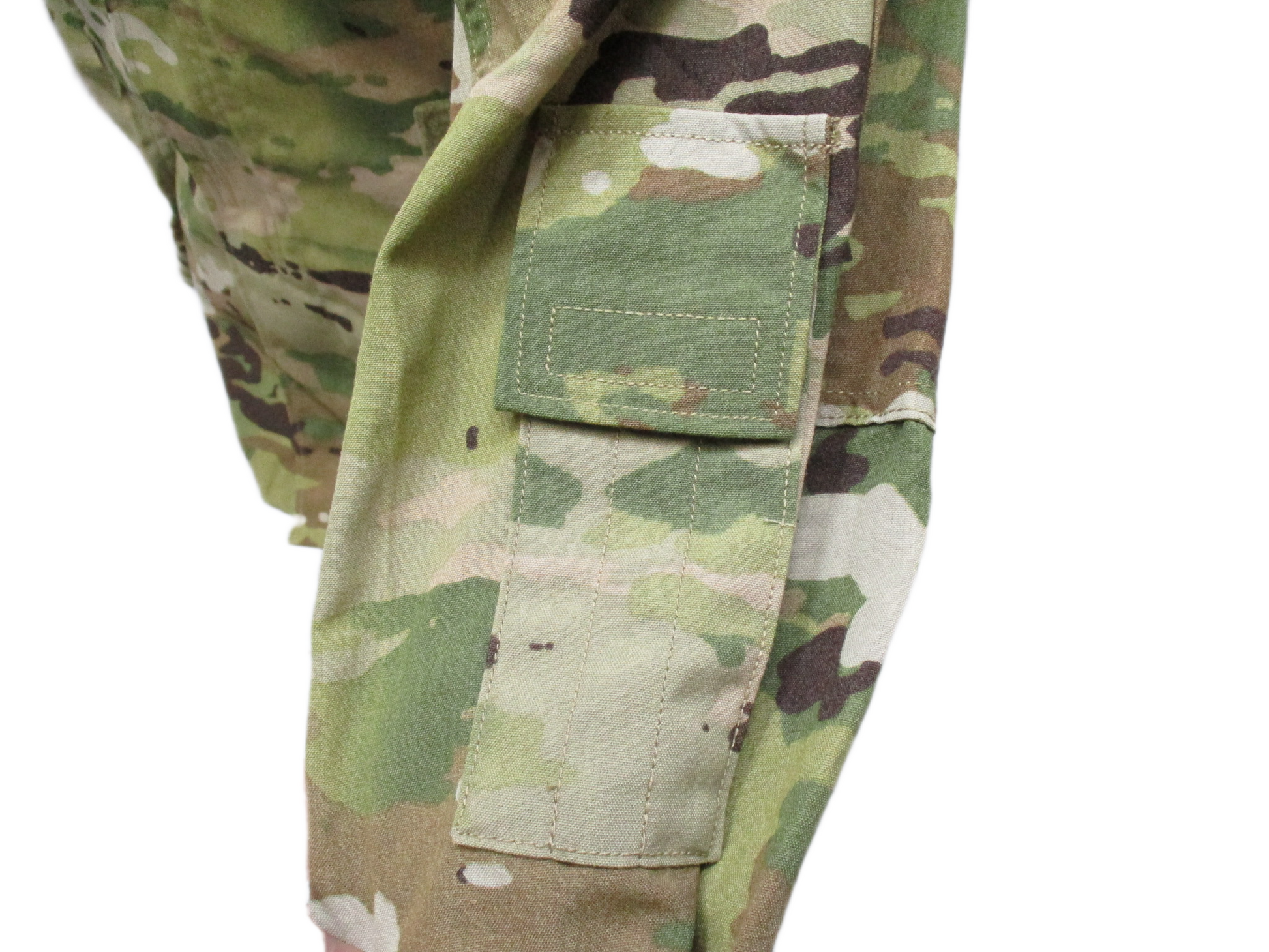 USGI Aircrew Combat Jacket FR Nomex in Scorpion OCP, size Small Long, featuring military design and functionality.