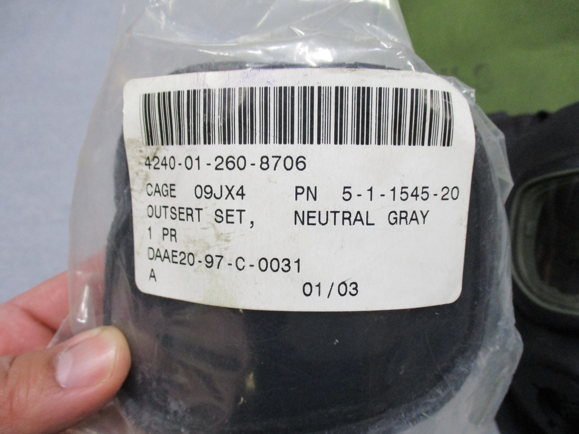 Centex Military Gear M40 gas mask with clear and dark lenses, medium size, includes bag and C2A1 40mm filter.