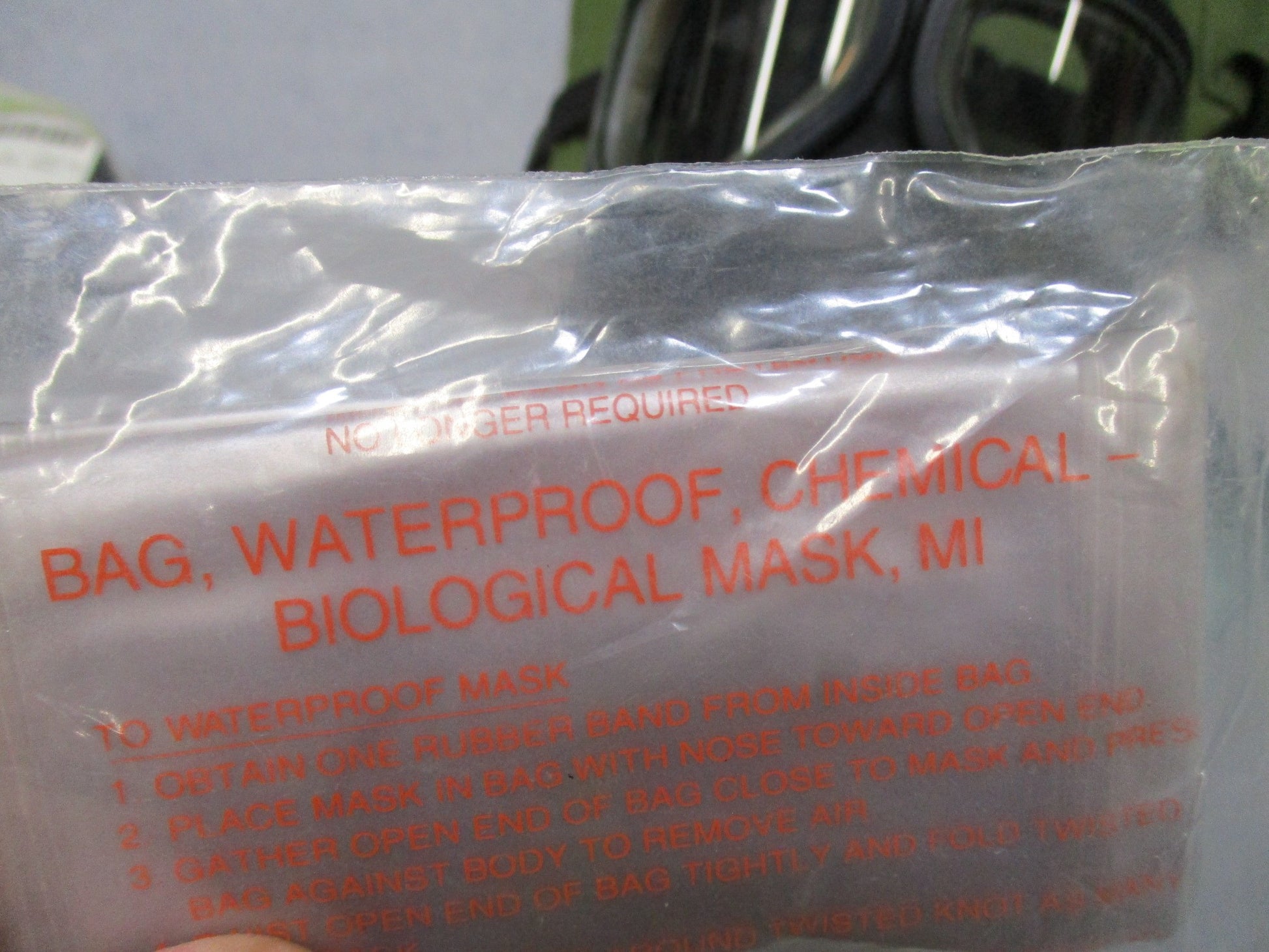 Medium M40 gas mask with clear and dark lenses, C2A1 filter, included bag, military style by Centex Military Gear