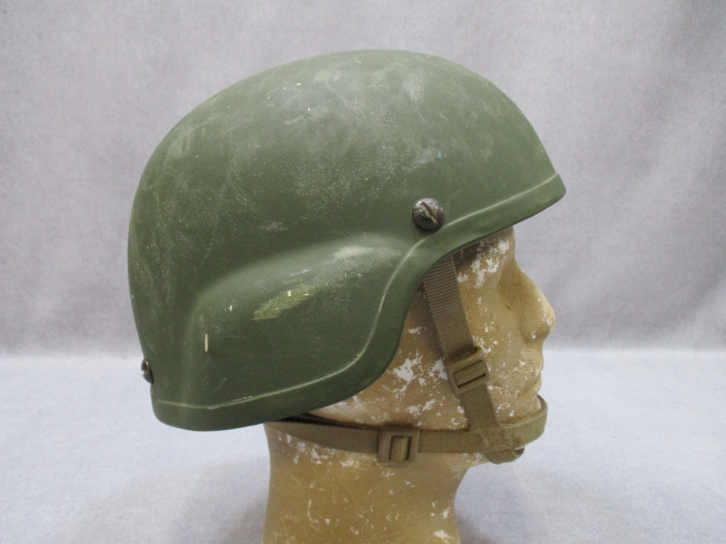USGI MSA ACH Combat Helmet Large w/ Pads & Chin Strap Military Issue Green