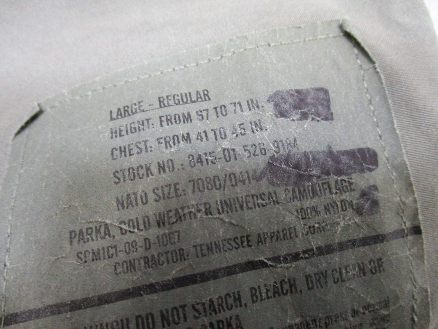 Centex Military Gear USGI Army ACU digital cold and wet weather GORE-TEX jacket, large/regular size, UCP camouflage.