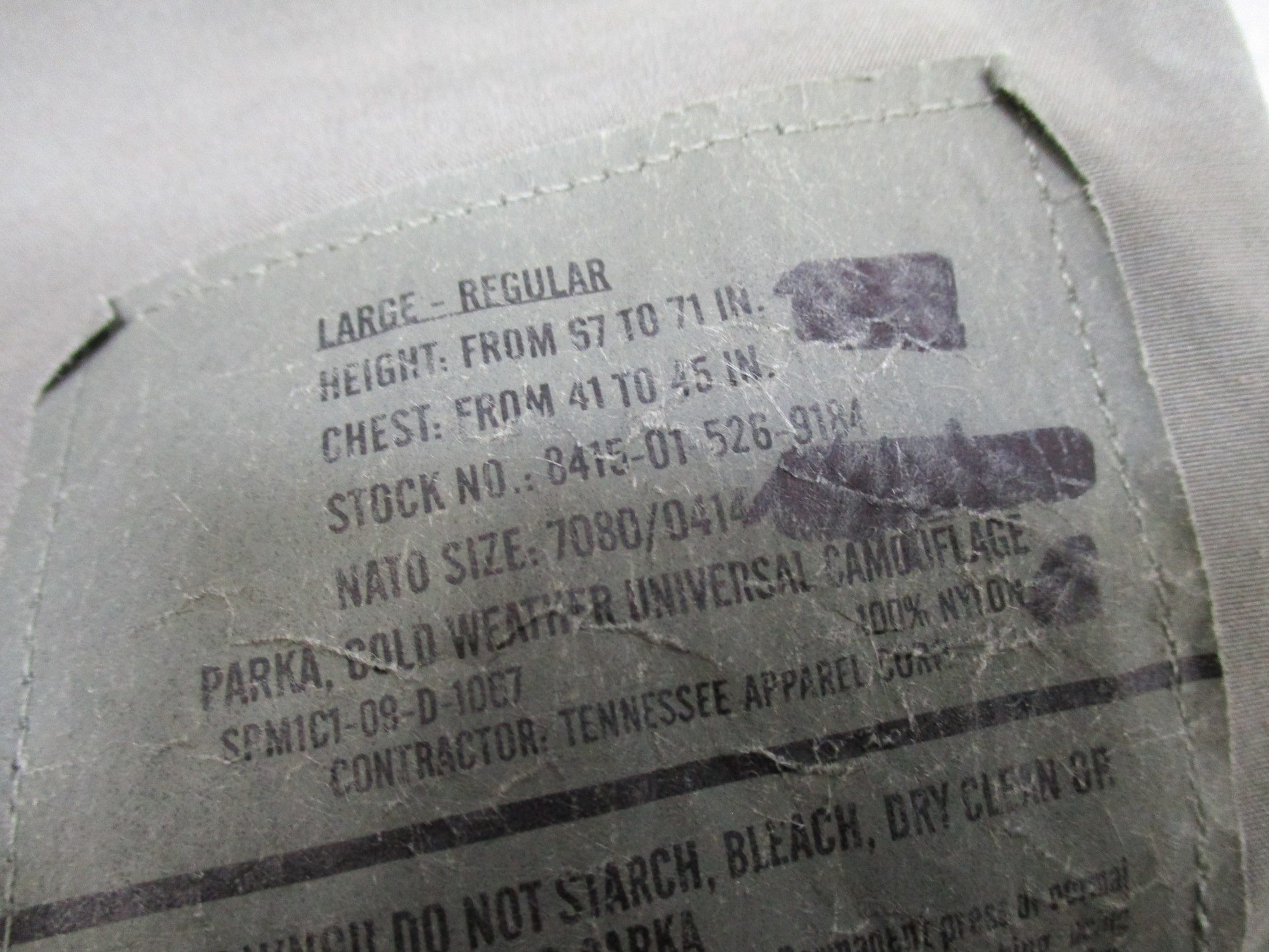 Centex Military Gear USGI Army ACU digital cold and wet weather GORE-TEX jacket, large/regular size, UCP camouflage.